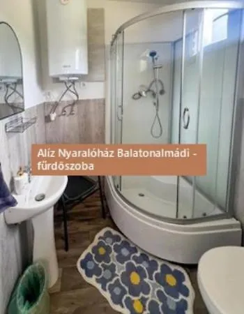 Aliz Nyaralohaz Σπίτι διακοπών Balatonalmádi
