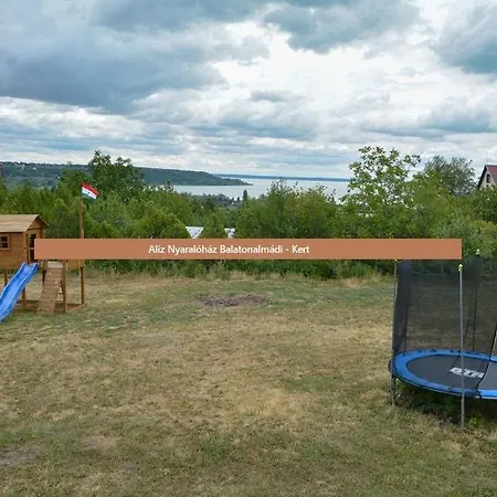 Aliz Nyaralohaz * Balatonalmádi