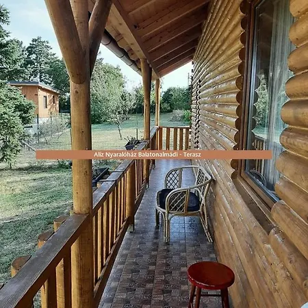 Aliz Nyaralohaz * Balatonalmádi