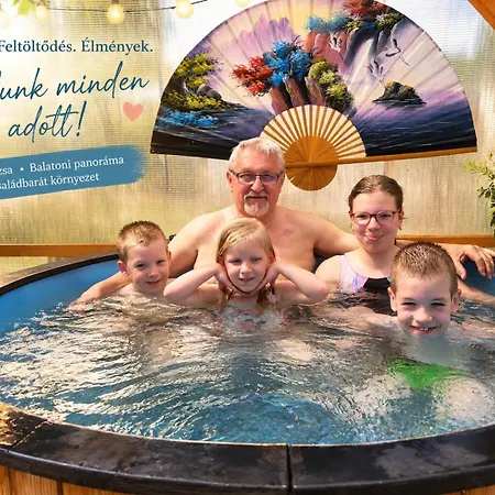 Hébergement de vacances Adam Nyaralohaz Balatonalmádi